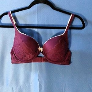 Victoria Secret body shape bra